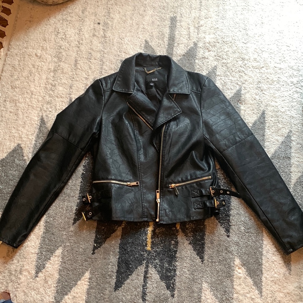 Women’s Faux Leather Jacket